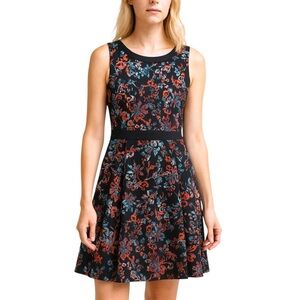 Nine West Dress Size 10 Multicolored Floral Sleeveless Feminine